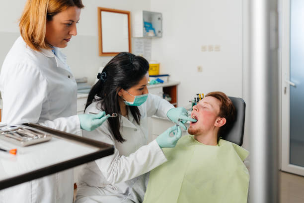 Best Orthodontic Emergency Dentist in Kendallville, IN